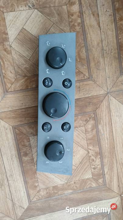 Panel Klimatyzacji Manualnej 13138190 Opel Rok produkcji 2003 Wólka Pełkińska