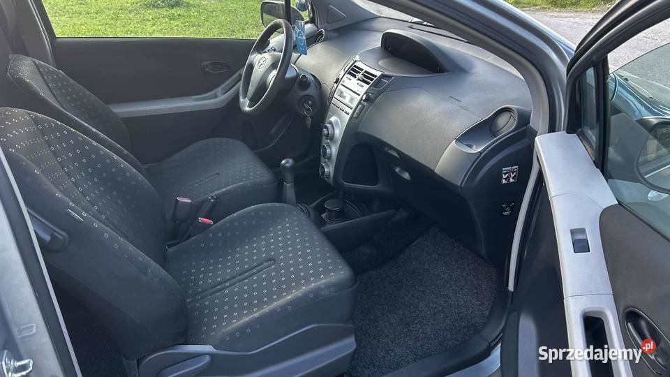 Samochody osobowe Toyota Yaris 2008r 10 69 Limanowa sprzedam