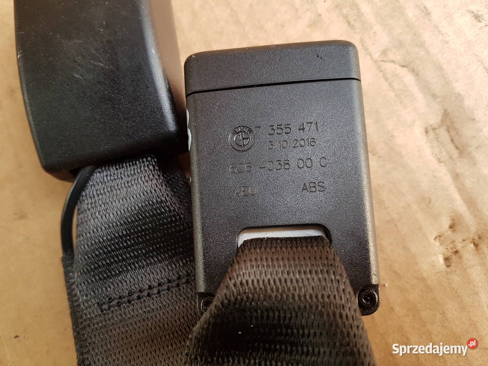 BMW 1 120 F20 f21 LIFT zapinka klamerka zapięcie pasy bezpieczeństwa