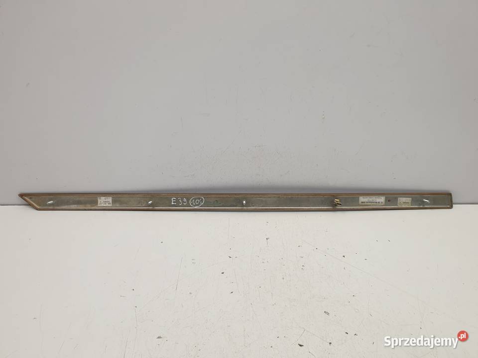 BMW E39 LISTWA DRZWI dekor PRAWY TYŁ 8200714 osobowe