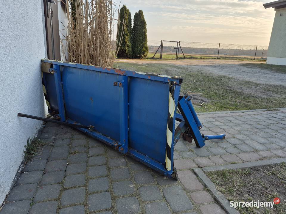 Pług do śniegu 126p maluch Pozostałe opolskie Dobrodzień