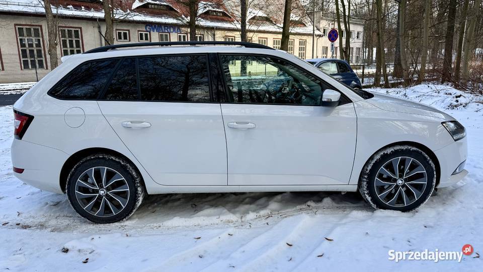 Skoda Fabia Kombi MPI LPG Rok produkcji 2019 Jelenia Góra sprzedam