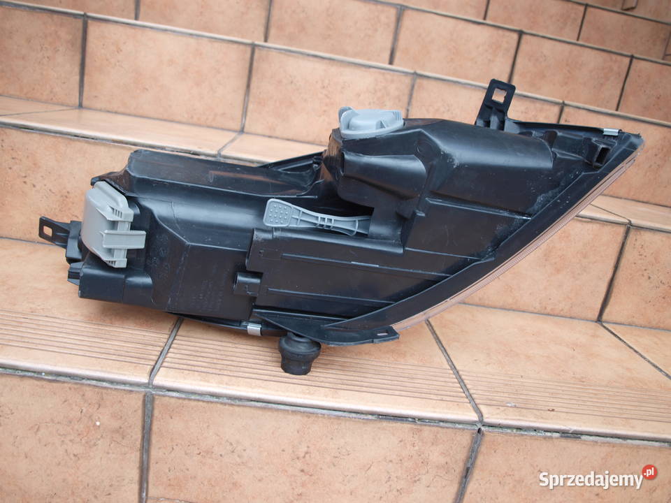 Mitsubishi Colt Z30 lampa lewa przód 2004 2008r lewe Kalisz