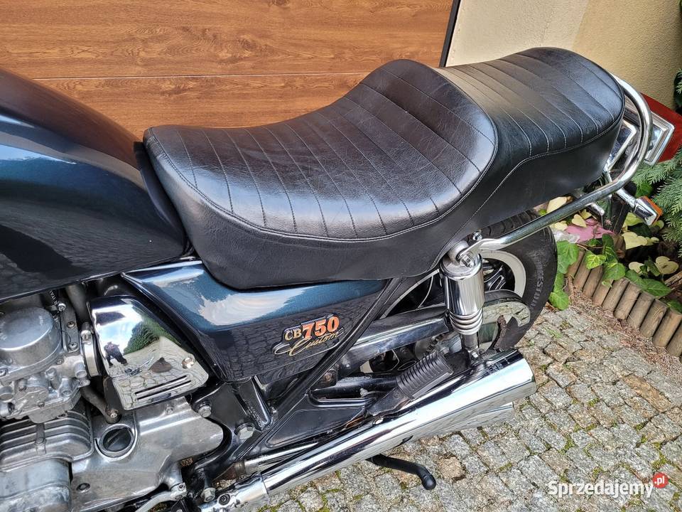 Honda CB 750 w oryginalnej wersji CUSTOM Wersja Zielona Góra
