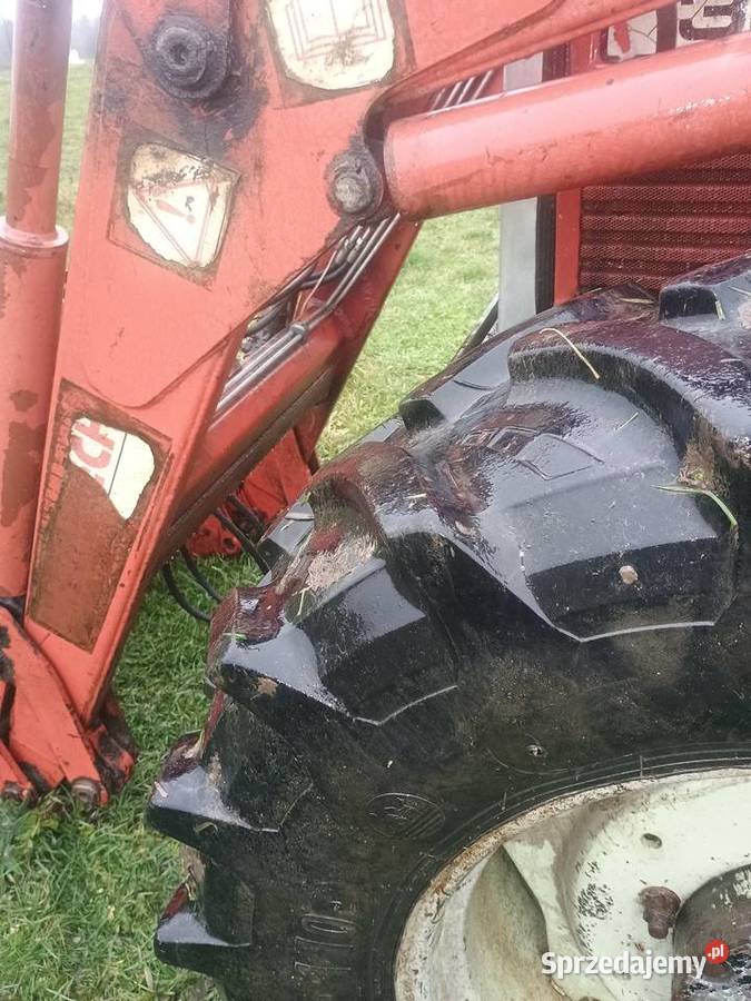 Massey Ferguson 3080 z ładowaczem Ferguson warmińsko-mazurskie Olecko-Kolonia