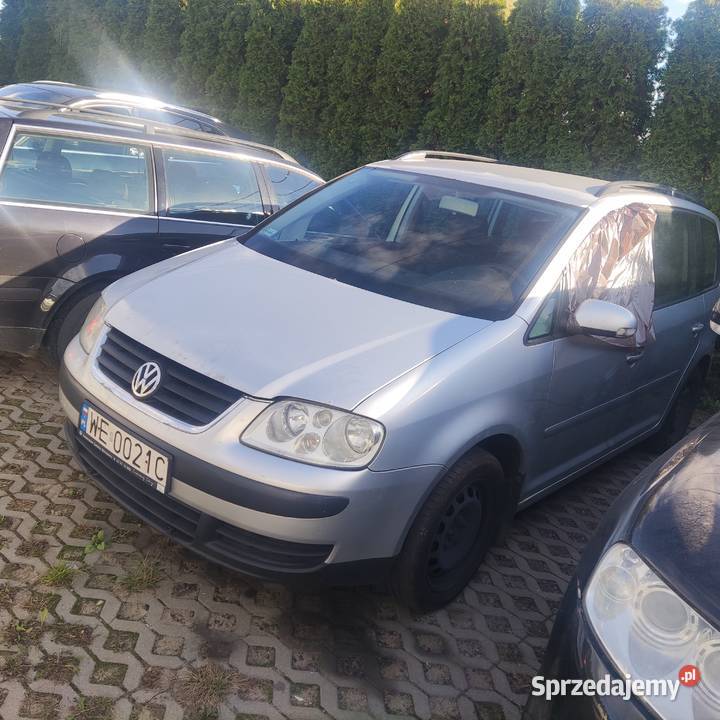 VW TOURAN USZKODZONY SILNIK Warszawa