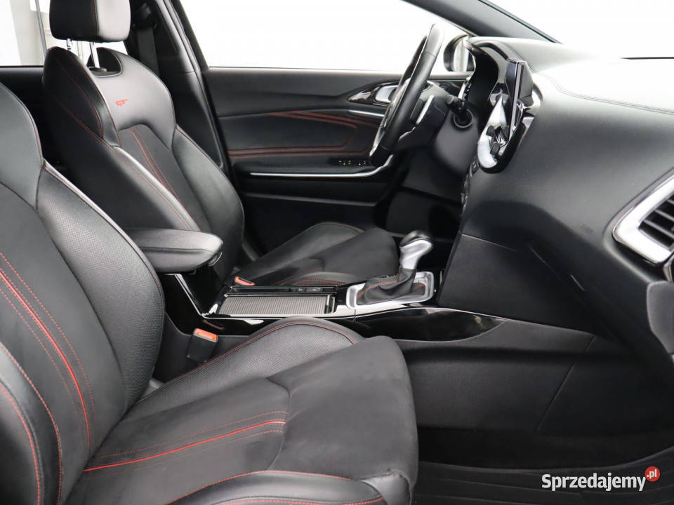 Kia ProCeed GT 16 TGDI skórzana tapicerka