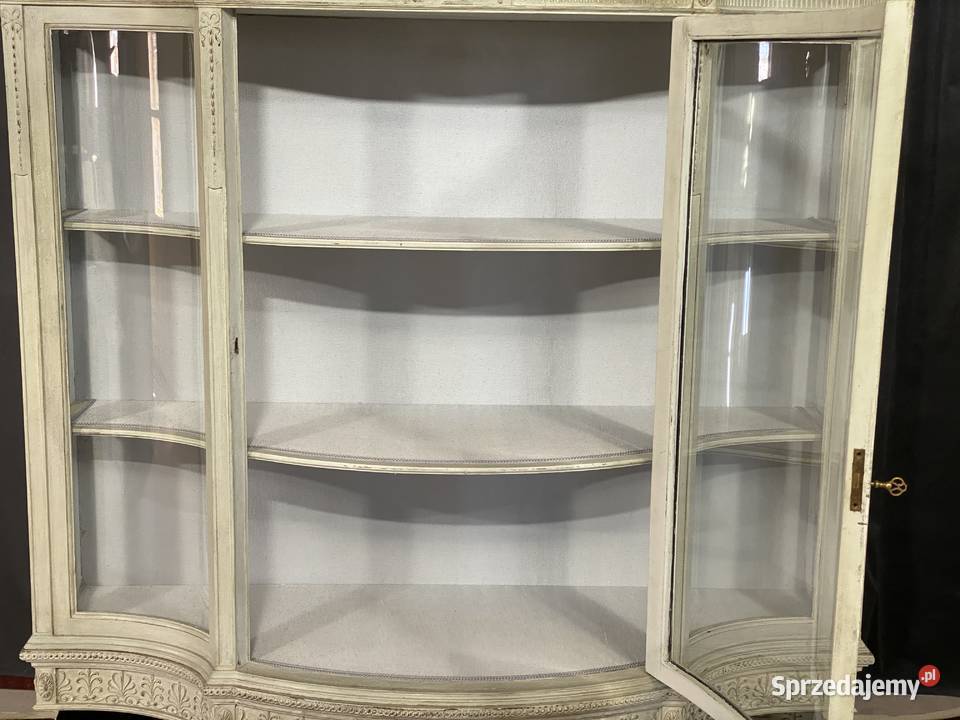 Witryna ludwikowska półokrągłe szyby pastelowa zachodniopomorskie Budno