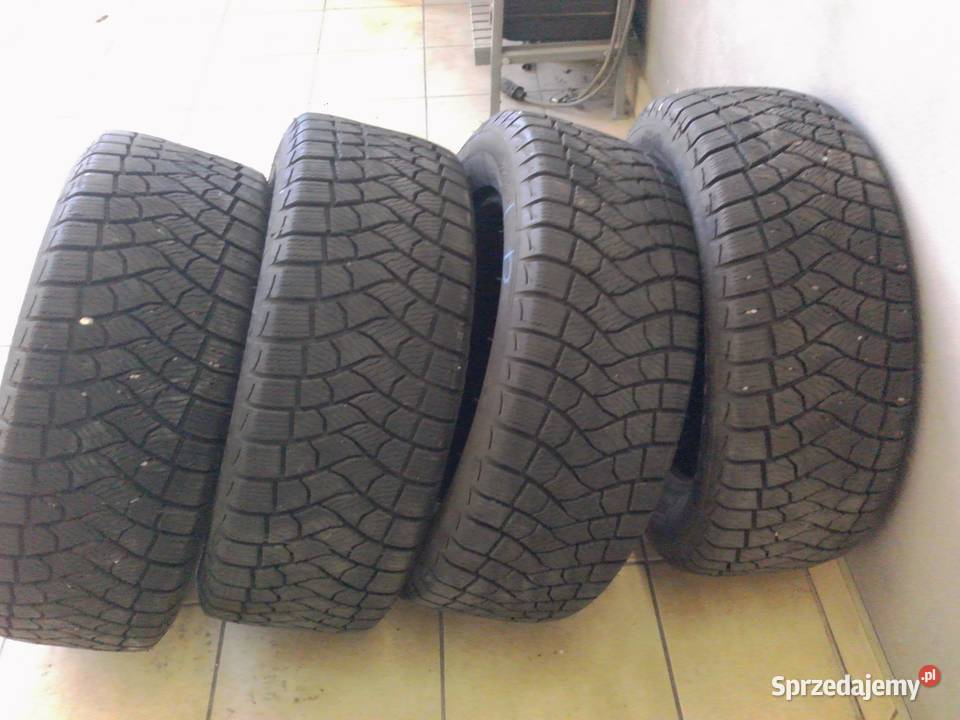 Sprzedam opony zimowe Myki 225 55 R16 Barczewo