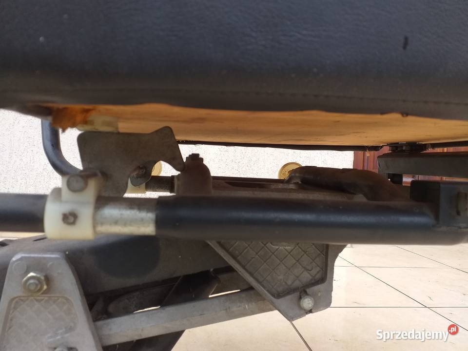 Siedzenie IFA kombajn Fortschritt john deere i nieuszkodzony Trzeciaków