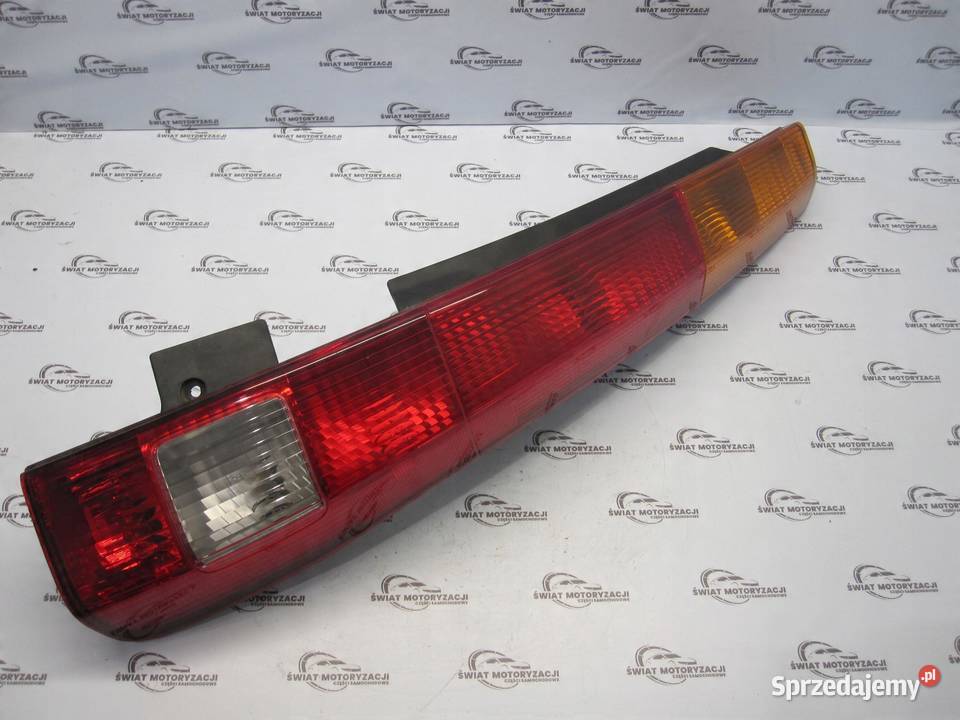 HONDA CRV II 04r lampa prawa tył 3350ASCAE000 osobowe