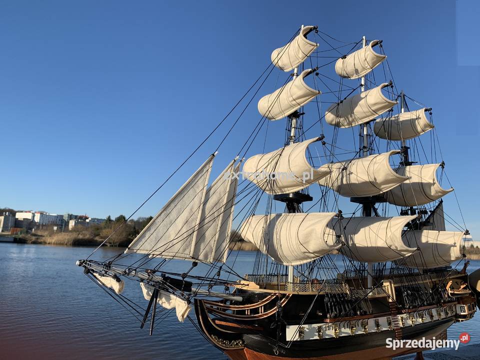 Drewniana Replika statku żaglowca France II
