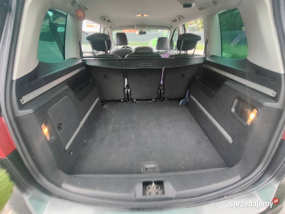Syndyk sprzeda Seat Alhambra 2011 r 246000km Warszawa