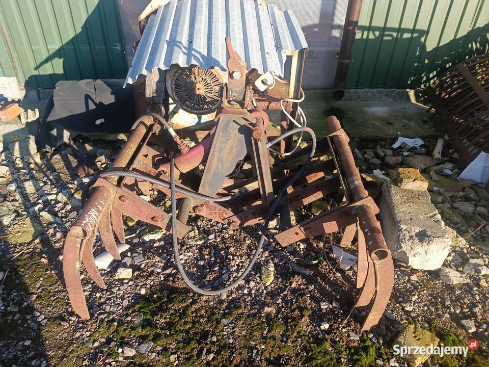 HDS zawieszany do ciągnika ładowacz dźwig nieuszkodzony Brodzica