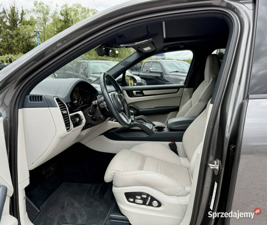 Porsche Cayenne 462EhybridFull wersjaGwarancja podgrzewane fotele dolnośląskie Kamienna Góra