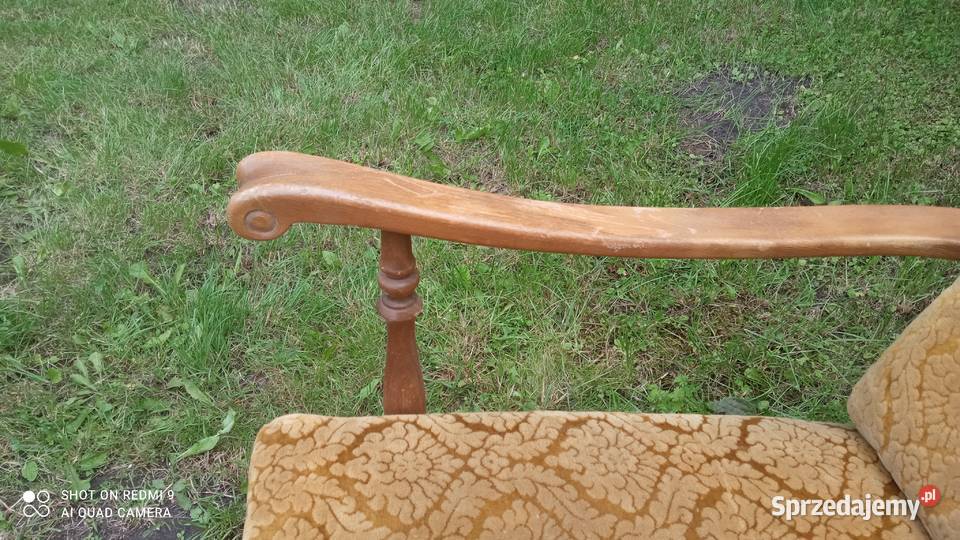 Fotel stary PRL UNIKAT zdobiony drewniany OKAZJA