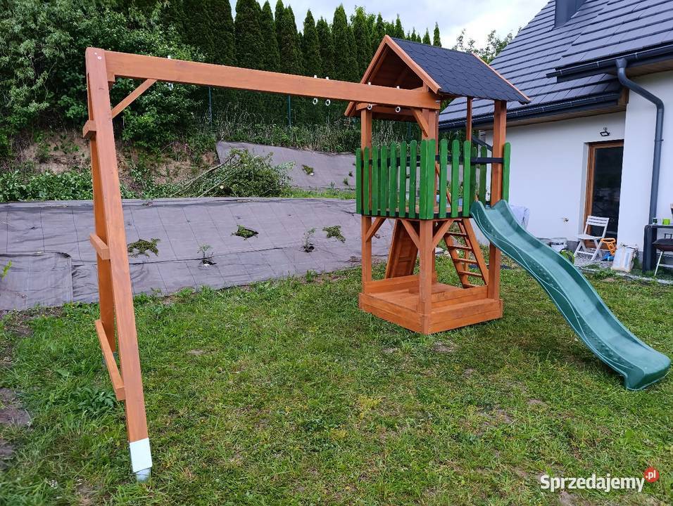 Place zabaw wieże domki drewniane w różnej Wieliczka sprzedam
