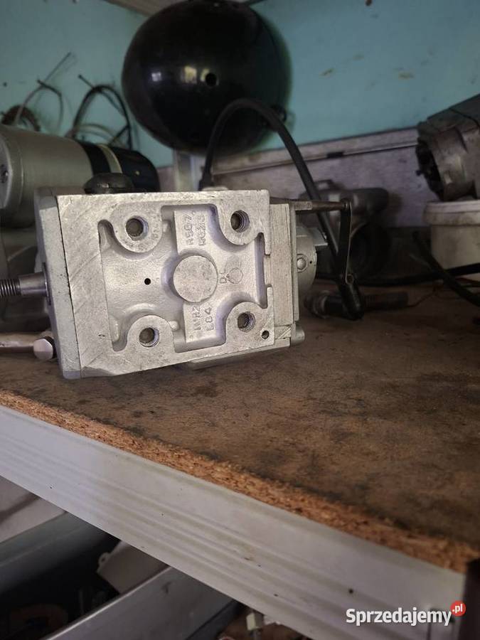 Lucas m01l iskrownik magneto Pozostałe Garwolin