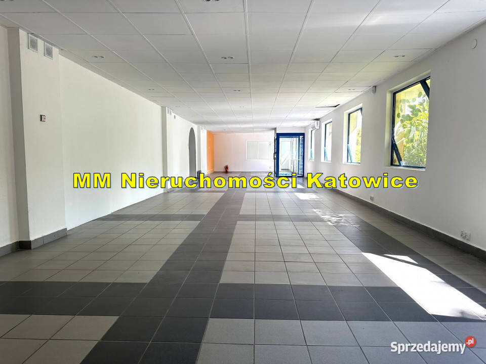 Magazyn z biurami częścią socjalną wystawową Katowice