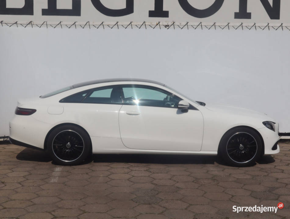 Mercedes E E 200 Łódź