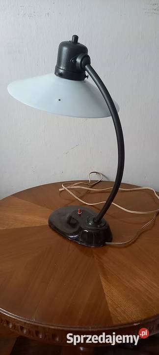 Lampa biurkowa w stylu Bauhaus z lat 193040 Skierniewice sprzedam