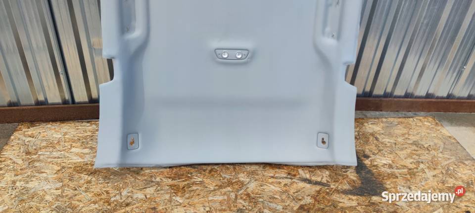PODSUFITKA AUDI A4 B9 KOMBI 8W9867506B Przystajń