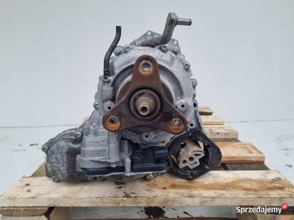 BMW X3 F25 20 D REDUKTOR MANUALNEJ SKRZYNI Rudka