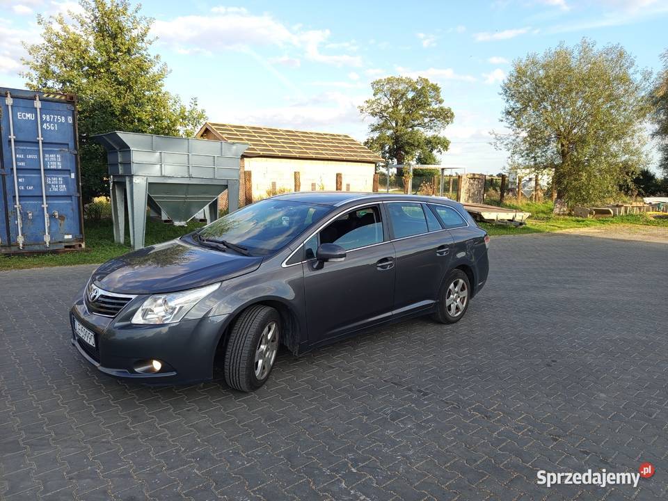 Toyota Avensis t27 20 D4D 126 2010r dolnośląskie Legnica
