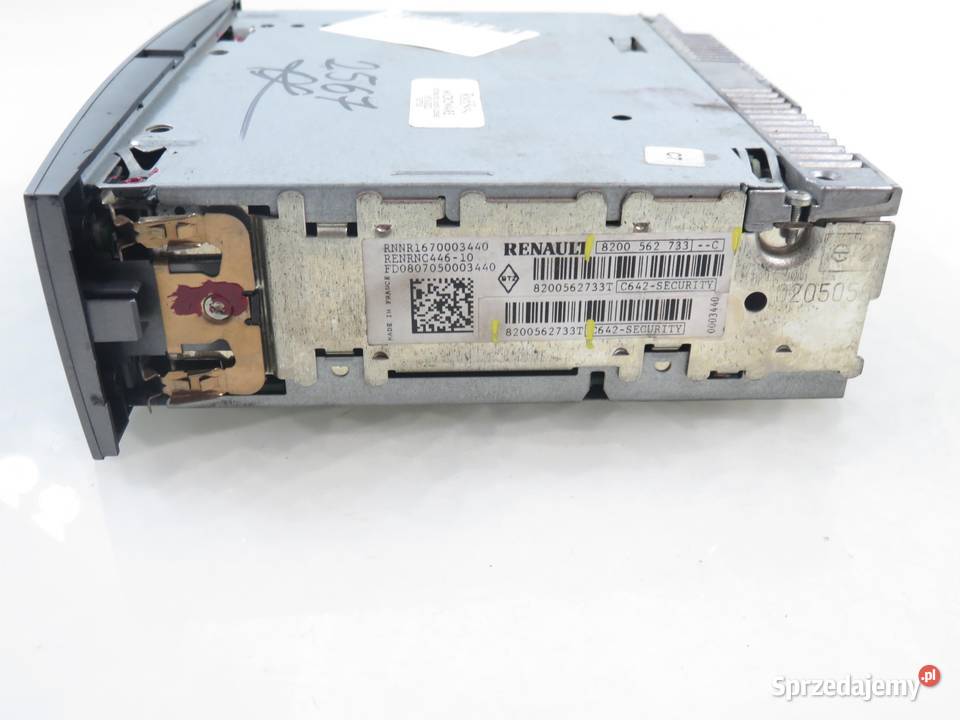 RADIO RENAULT GRAND SCENIC II 8200562733T