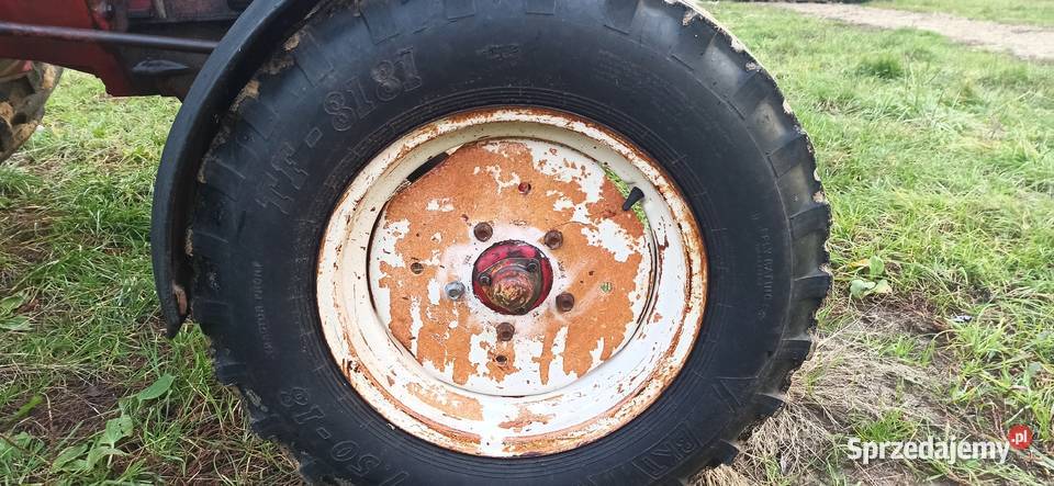 International Harvester IHC 724 Case Leoncin