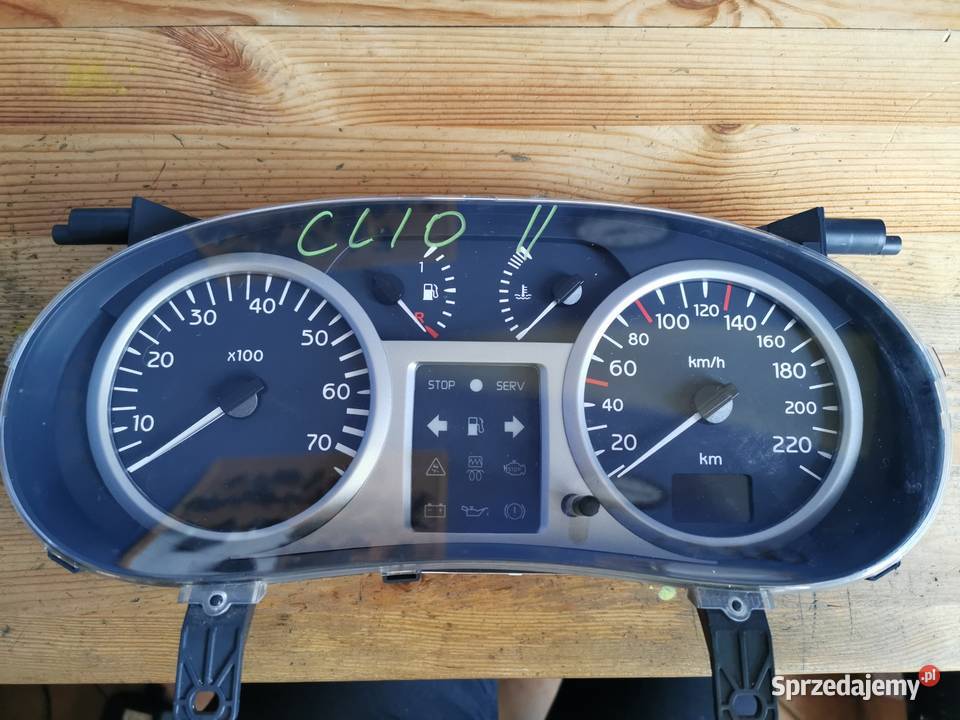 Licznik RENAULT CLIO 2 P8200332247 osobowe Margonin