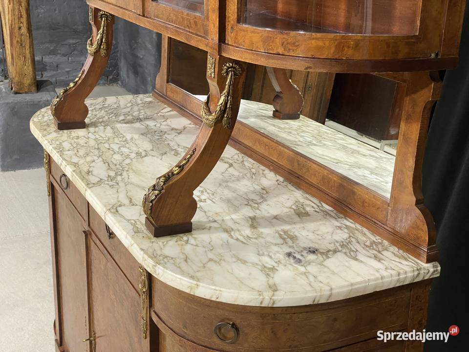 Antyczny kredens salonowy z nadstawką XIXXX w Meble