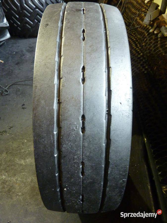 Opona używana ciężarowa 24570R175 MICHELIN Zaścianki