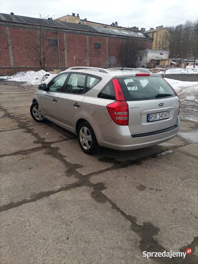 Sprzedam Kia ceed 16 benzyna