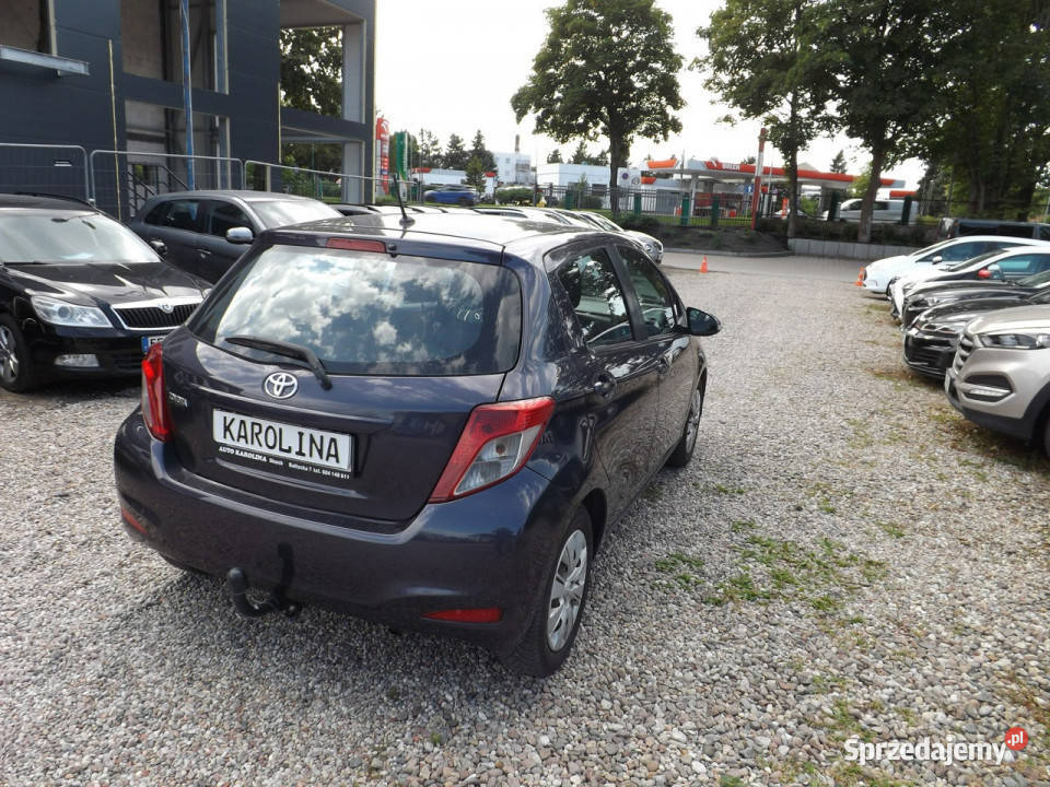Toyota Yaris III 20112019 niebieski