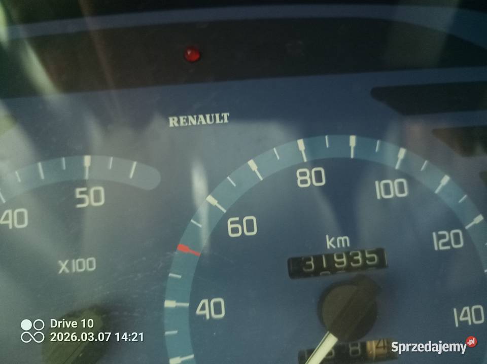 Renault Master 28 dti 120 przebieg orginalny nieuszkodzony Głowno