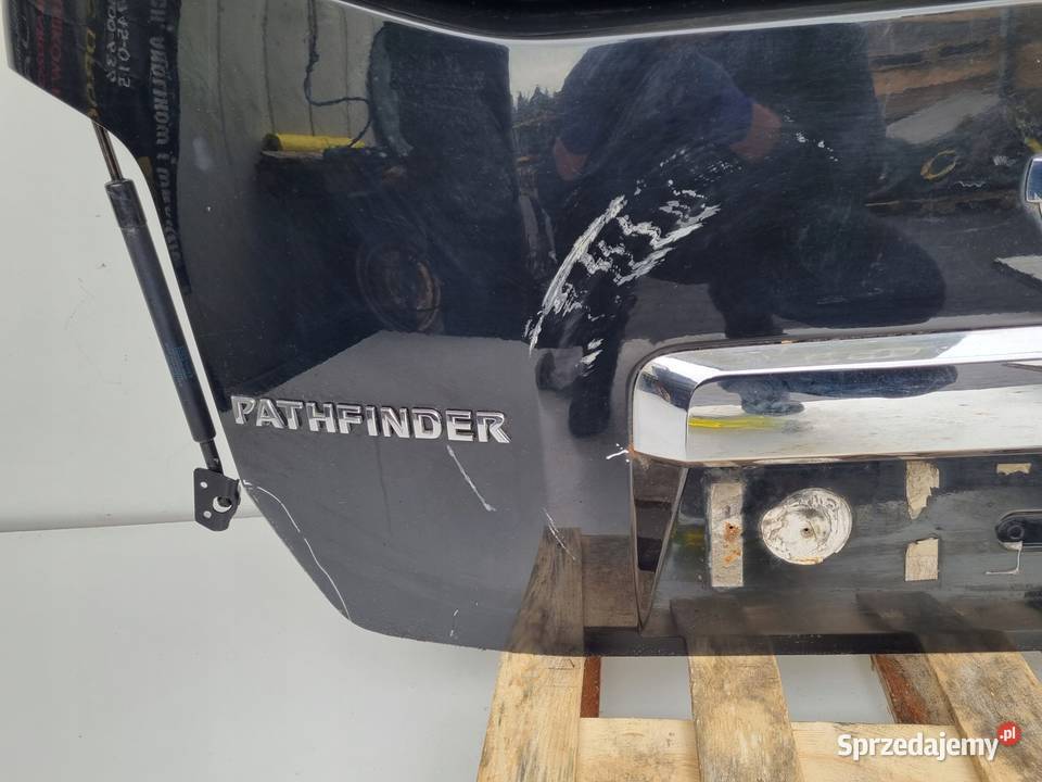 Nissan Pathfinder III R51 TYLNA TYLNIA KLAPA Klapy bagażnika Rudka