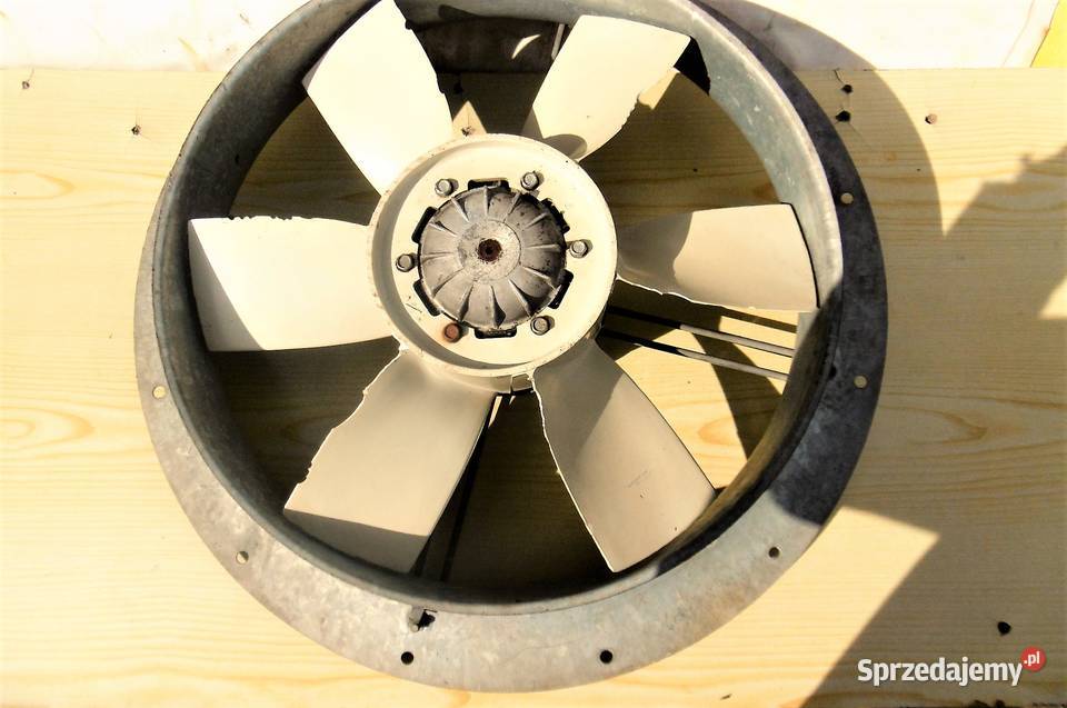 wentylator do suszarni GDR trójfazowy 300 wat Namysłów
