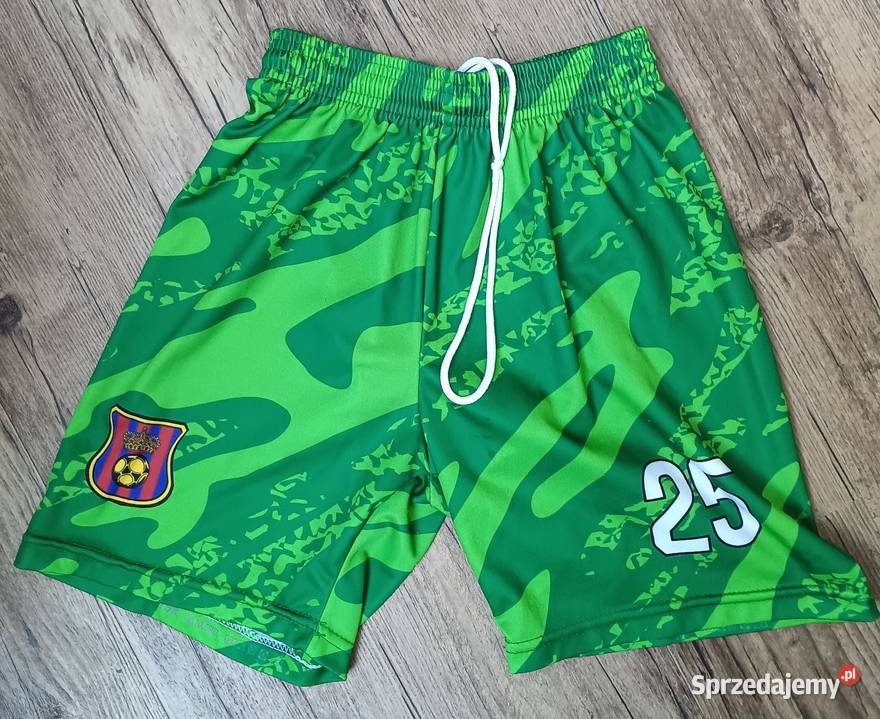 Szczęsny zestaw spodenki 152 i tshirt 146 FC Zbylitowska Góra