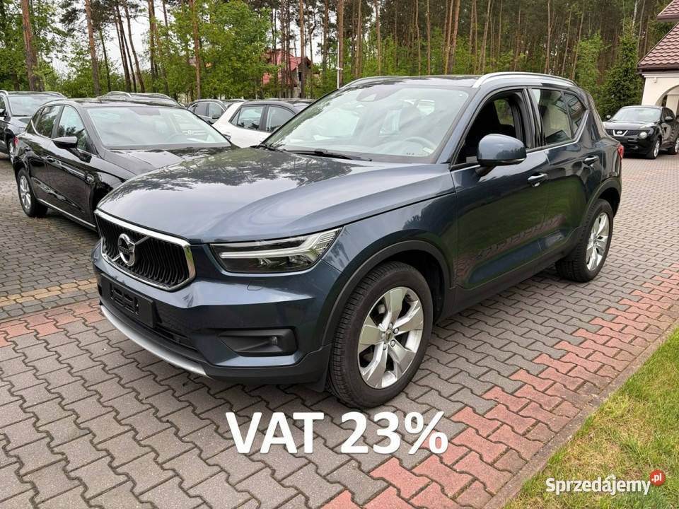 Volvo XC 40 T3 163 Kamera cofania Hak FV23