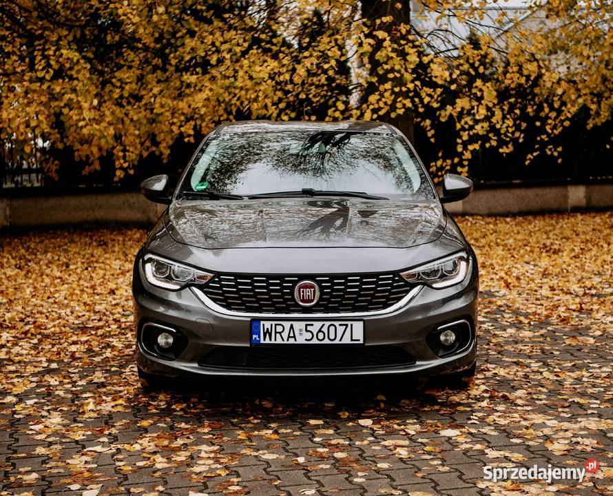 Fiat Tipo14 benzyna Turbo wersjaLOUNGE mazowieckie Radom