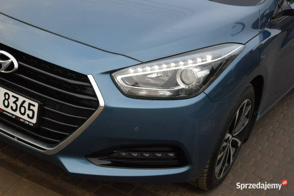 Hyundai i40 17D 2015r Kamera Oryginalny Lakier 4/5