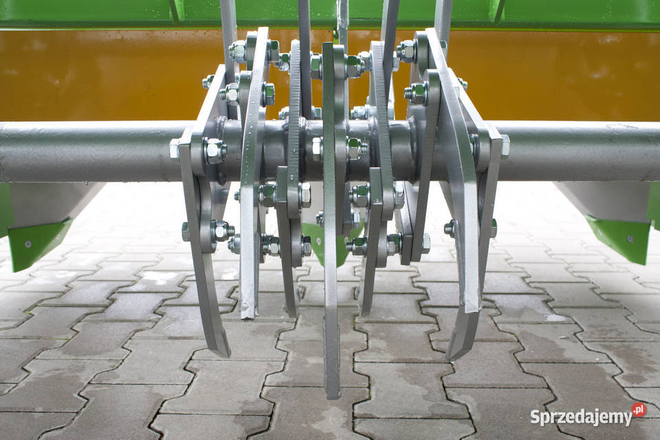 Aktywny pielnik Formownica redlin ARA BOMET dwa łódzkie Kozenin