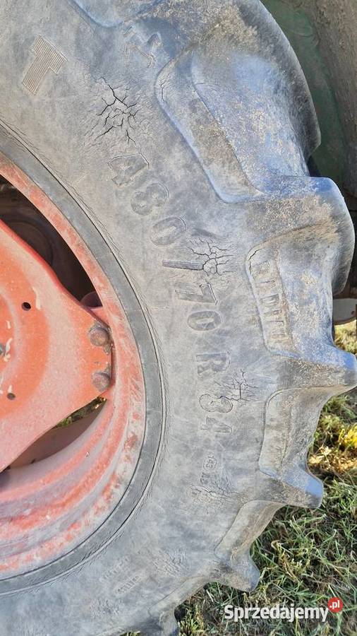 Opona 48070 R34 Continental Trelleborg podlaskie Pełch sprzedam