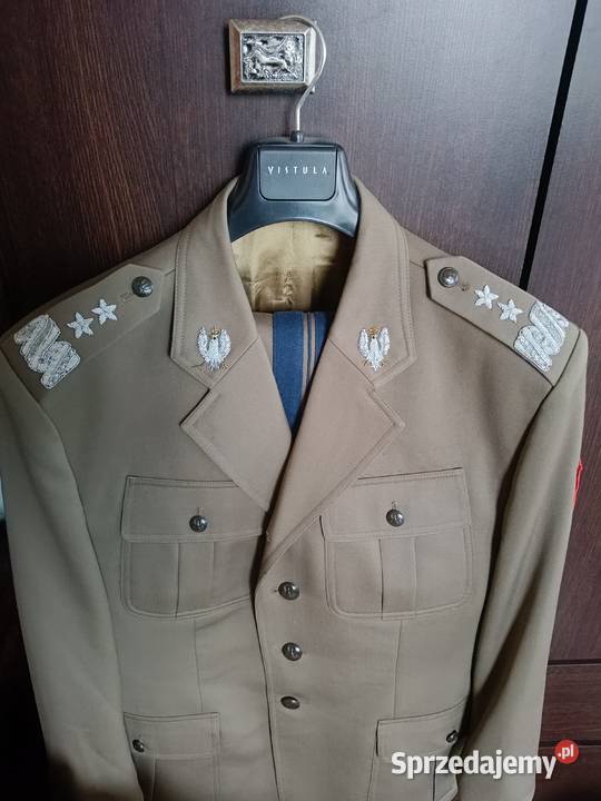 Sprzedam mundur wojskowy generała dywizji wojsk