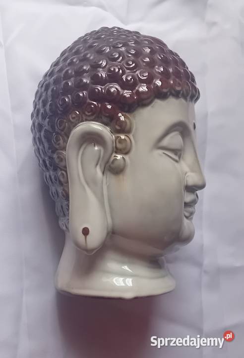 Ceramiczna naturalnej wielkości głowa Buddy wielkopolskie Koźminek