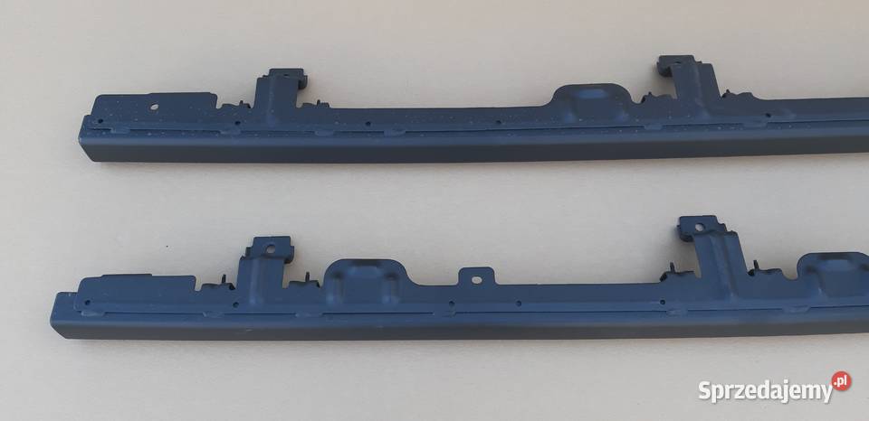 JEEP WRANGLER PRÓG STELAŻ PRAWY 68292910AE Bieleń