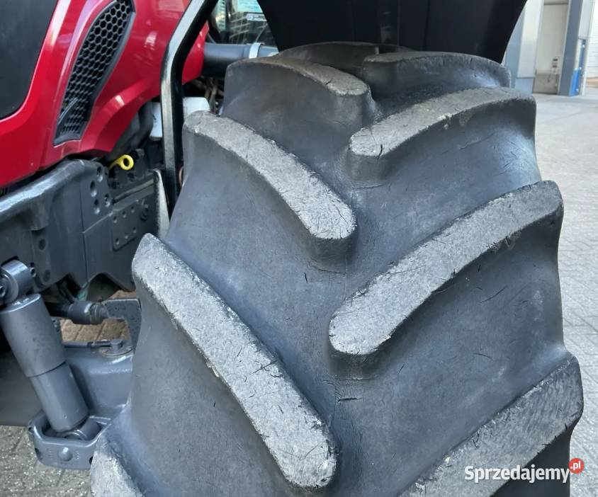 Ciągnik Valtra T214 Podbrzozówka