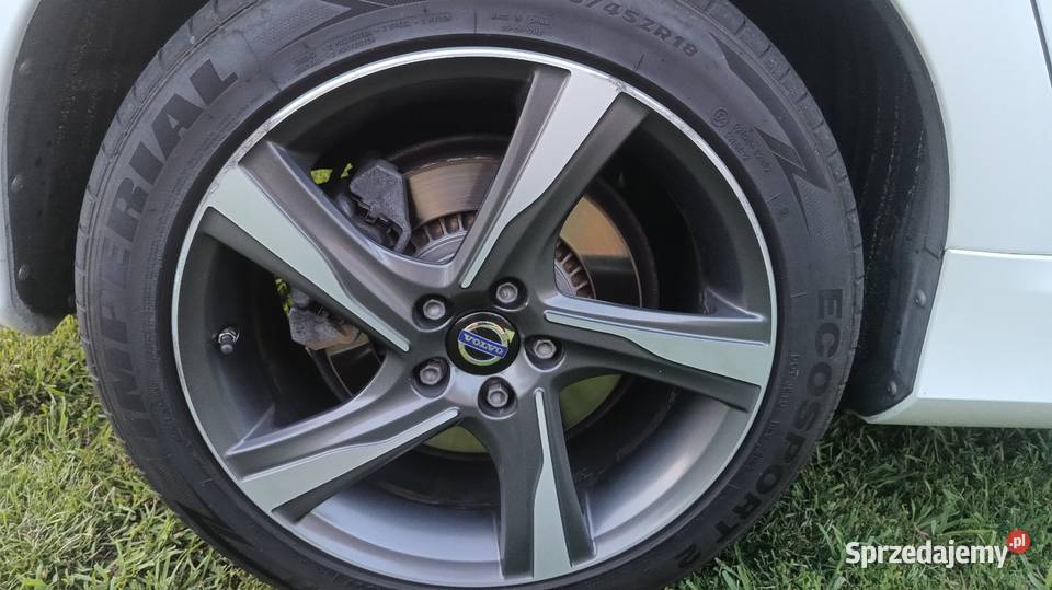 Volvo V60 plugin nawigacja Koło