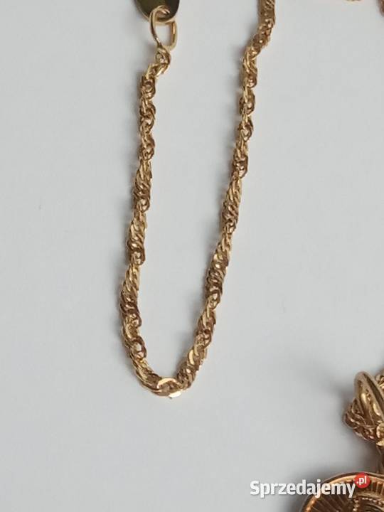 Śliczny złoty łańcuszek z medalikiem próba 585